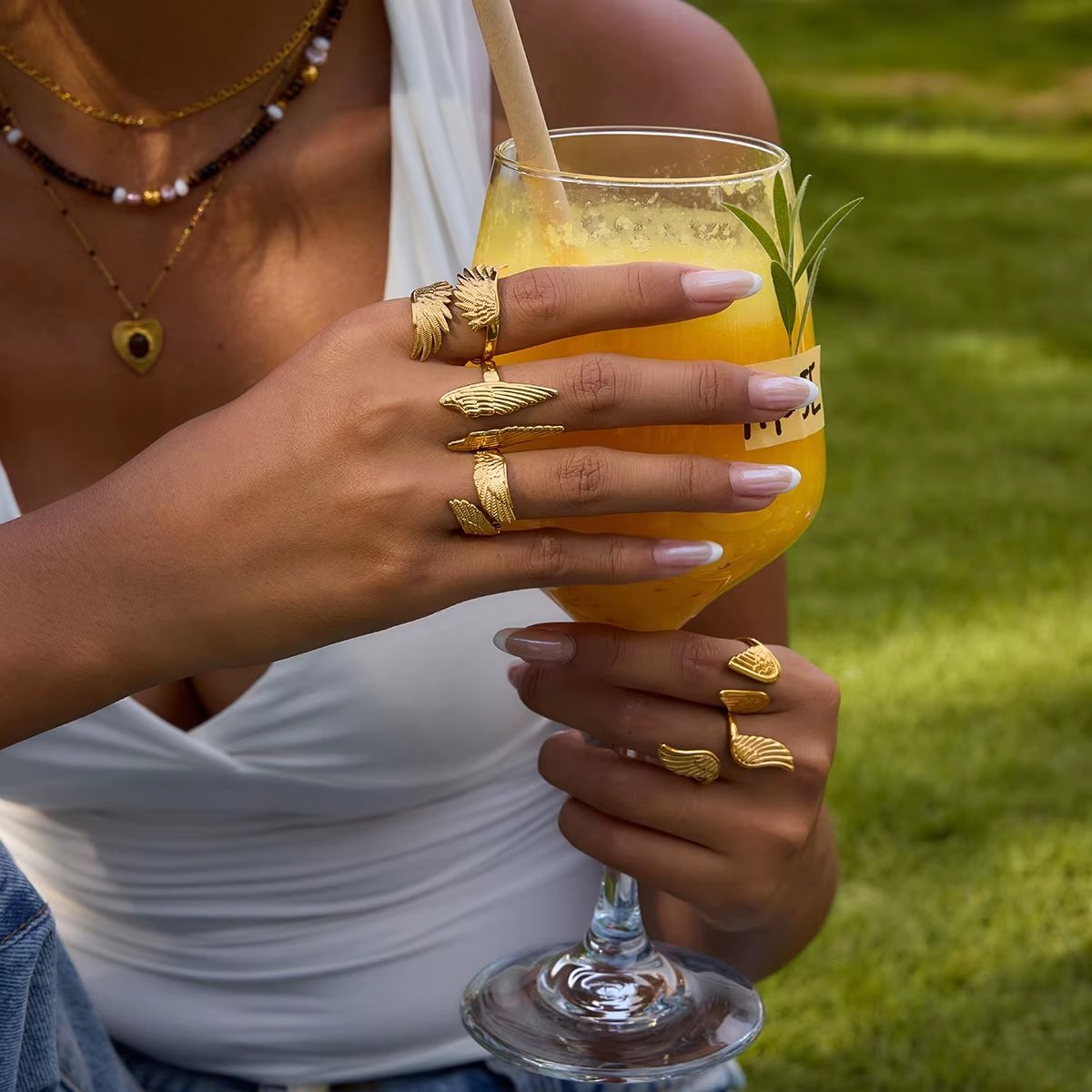 Anillo Ajustable Alas Doradas - Imagen 2