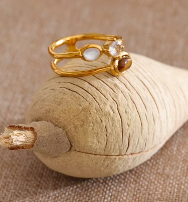 Anillo Vera Layered