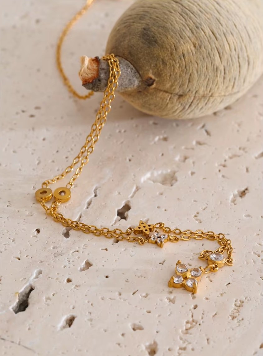 Collar Magda