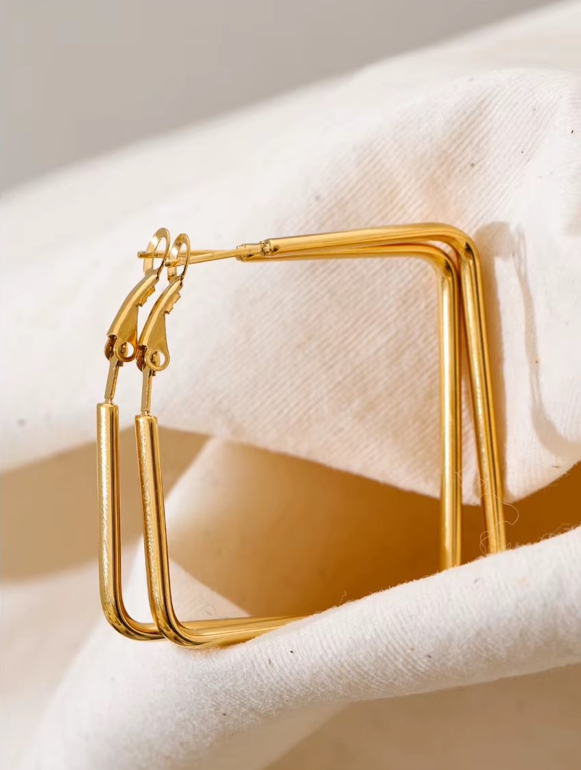 Aros Larissa Gold